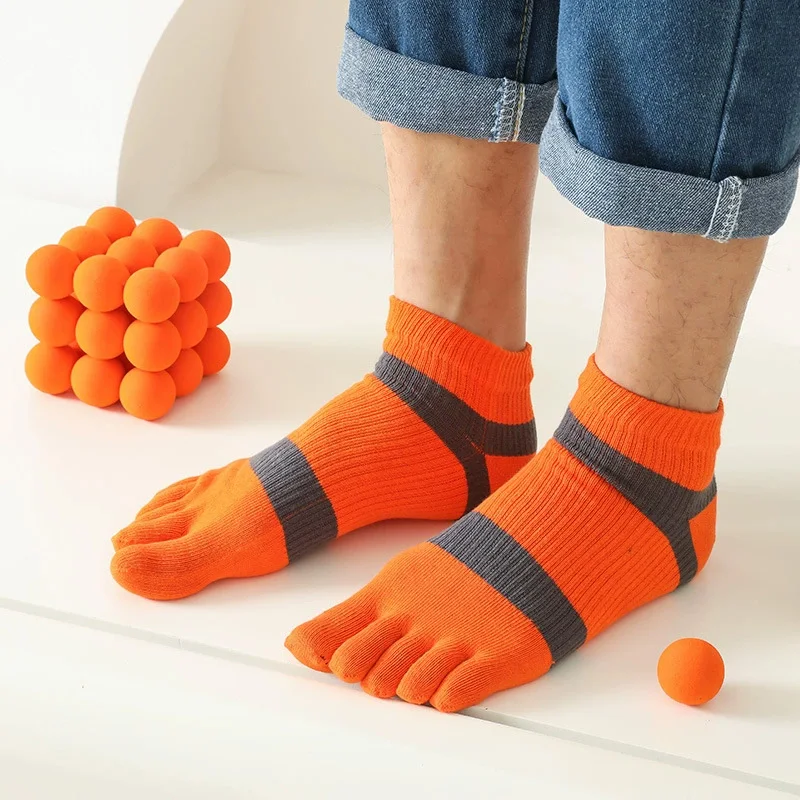 1/5 Paia di Calzini a Cinque D - Outdoor Sport Hose recensione e prezzo